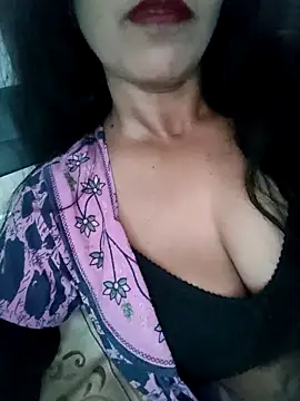 Snapshot of Deepa_Sharma143 chatting on September 2025 01:40:02 AM Deepa Sharma143 online show from September 2025 01:40:02 AM