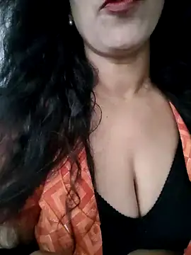 Snapshot of Deepa_Sharma143 chatting on September 2025 05:46:01 AM Deepa Sharma143 online show from September 2025 05:46:01 AM