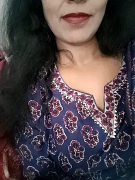 Deepa Sharma143 online show from November 2025 05:18:02 AM