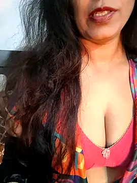 Snapshot of Deepa_Sharma143 chatting on January 2026 01:54:02 AM Deepa Sharma143 online show from January 2026 01:54:02 AM
