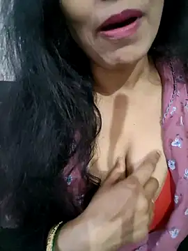 Snapshot of Deepa_Sharma143 chatting on February 2026 02:30:01 AM Deepa Sharma143 online show from February 2026 02:30:01 AM