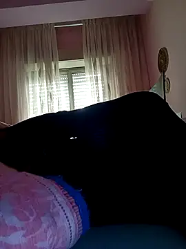 estrogeni online show from April 2026 06:29:01 AM