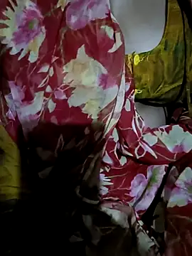 Snapshot of Hot_lali_555 chatting on September 2025 03:57:01 PM Hot lali 555 online show from September 2025 03:57:01 PM