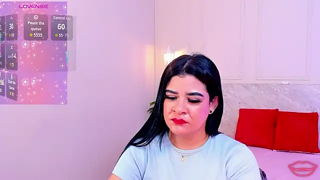 TianaGlow26 online show from October 2025 07:36:02 PM