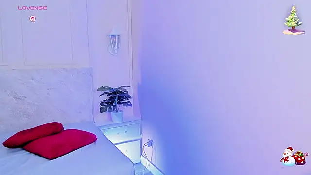 TianaGlow26 online show from November 2025 07:38:01 PM