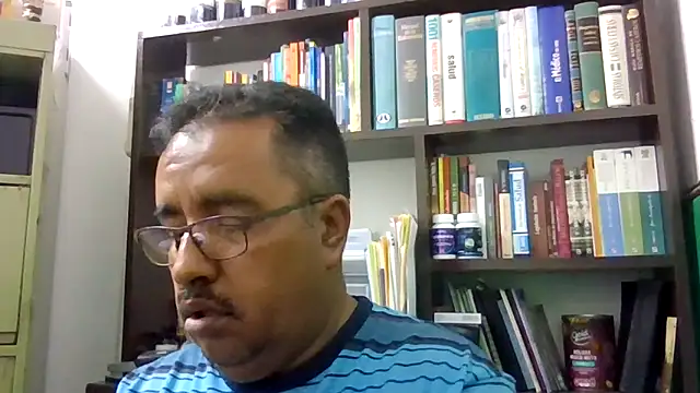 Snapshot of HomHot47 chatting on November 2025 02:23:02 AM HomHot47 online show from November 2025 02:23:02 AM