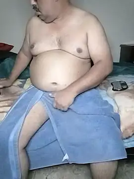 Snapshot of HomHot47 chatting on November 2025 05:52:01 AM HomHot47 online show from November 2025 05:52:01 AM