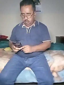 Snapshot of HomHot47 chatting on November 2025 06:02:02 AM HomHot47 online show from November 2025 06:02:02 AM