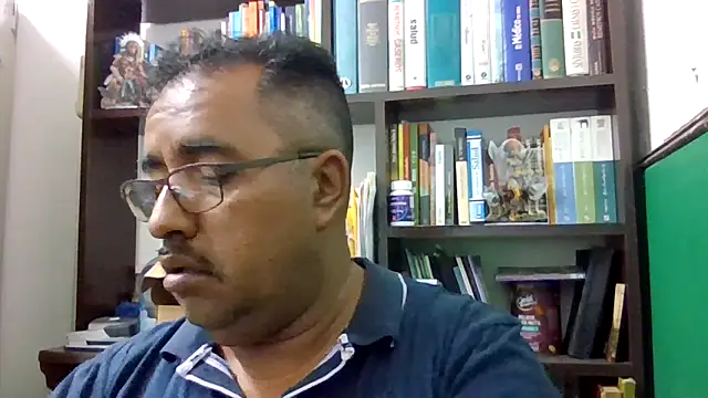 HomHot47 online show from December 2025 09:44:01 PM