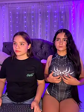 Ashley and Zoe online show from September 2025 12:10:01 AM