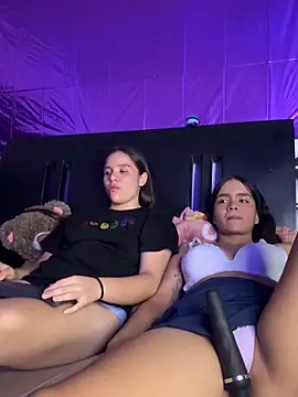 Ashley and Zoe online show from October 2025 11:16:02 PM