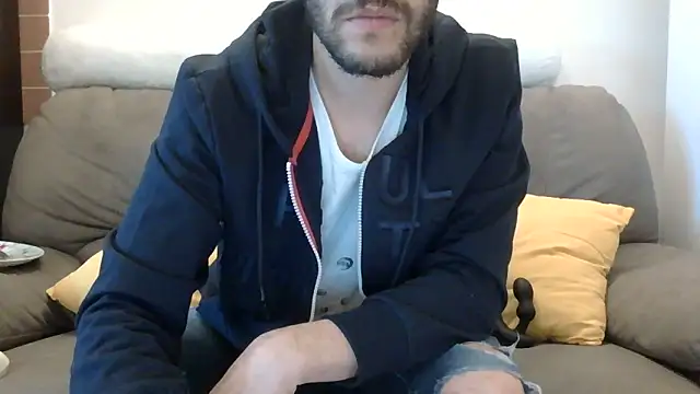 Amicisegreti online show from April 2026 04:59:01 PM