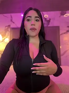 SofiaWildee online show from December 2025 10:39:01 PM