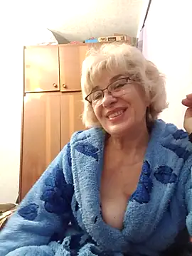 Snapshot of 52MiaLove02 chatting on November 2025 05:57:02 PM 52MiaLove02 online show from November 2025 05:57:02 PM