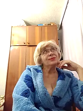 Snapshot of 52MiaLove02 chatting on November 2025 06:08:01 PM 52MiaLove02 online show from November 2025 06:08:01 PM