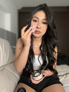 abbyhdk online show from November 2025 04:57:01 AM