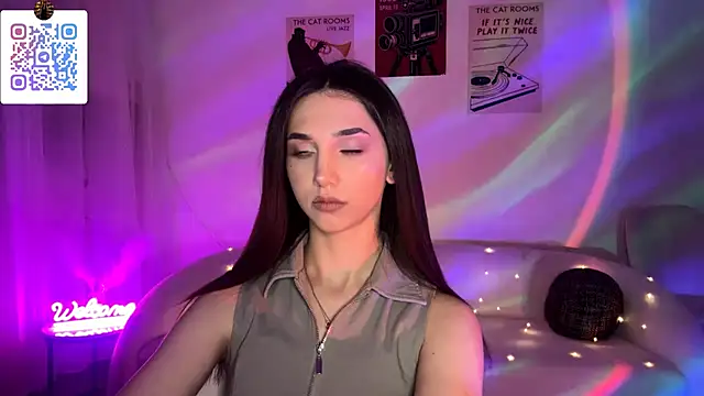 LinaMour online show from March 2026 10:25:02 PM