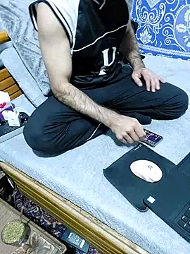 yazinyazin1 online show from March 2026 09:10:01 PM