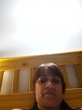 isabella931054 online show from September 2025 02:33:01 AM