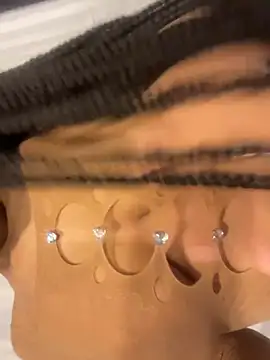 Snapshot of Idonotcherishu chatting on November 2025 10:21:01 AM Idonotcherishu online show from November 2025 10:21:01 AM