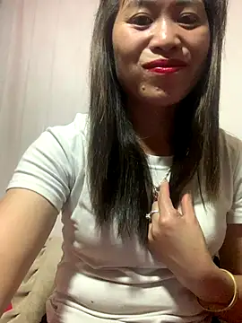 Snapshot of tuyetnhi-00 chatting on October 2025 01:33:02 PM tuyetnhi-00 online show from October 2025 01:33:02 PM