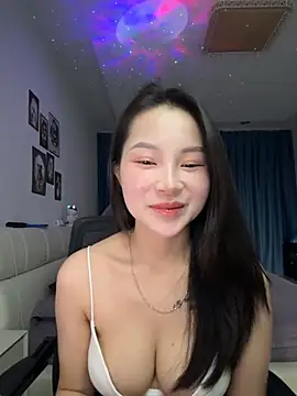 Snapshot of -Xu-ka- chatting on November 2025 02:05:02 PM -Xu-ka- online show from November 2025 02:05:02 PM