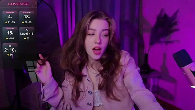 AstraMist online show from September 2025 02:20:01 PM