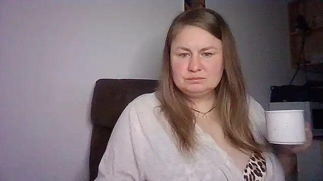 MartaXLove online show from October 2025 06:05:02 PM