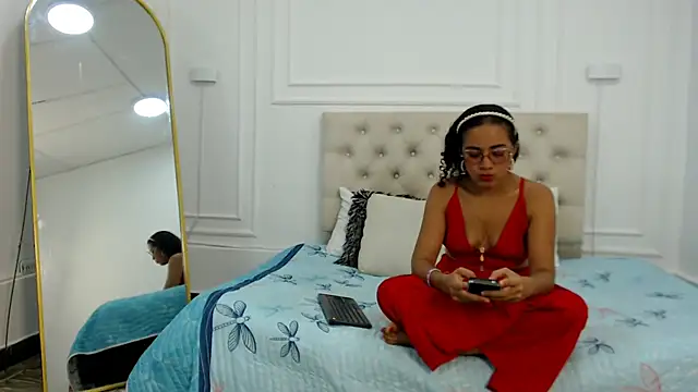 charlotte dante212 online show from October 2025 04:33:01 AM