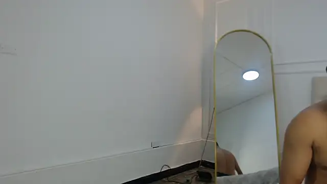 charlotte dante212 online show from December 2025 04:17:01 AM