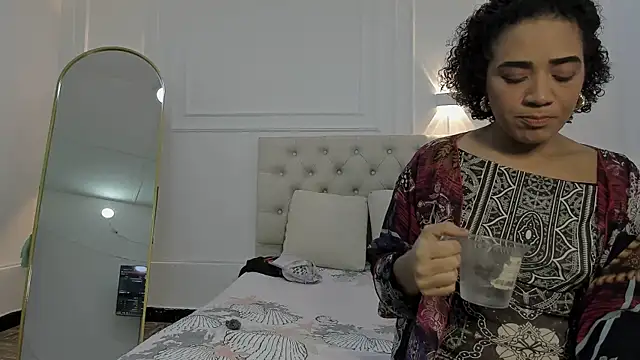 Snapshot of charlotte_dante212 chatting on February 2026 03:55:02 AM charlotte dante212 online show from February 2026 03:55:02 AM