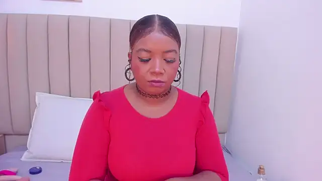 Afrodita de amor online show from November 2025 11:54:02 AM