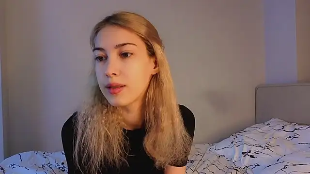 AngelicRice online show from November 2025 11:21:02 AM