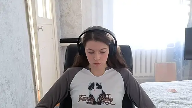 CutieAnny online show from October 2025 04:31:01 AM