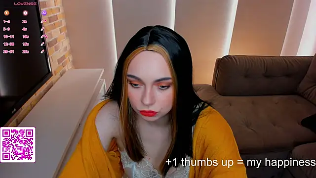 EvaBlimey online show from September 2025 04:44:01 AM