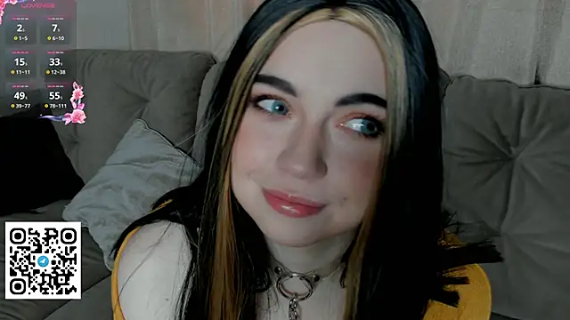 EvaBlimey online show from October 2025 05:37:01 AM