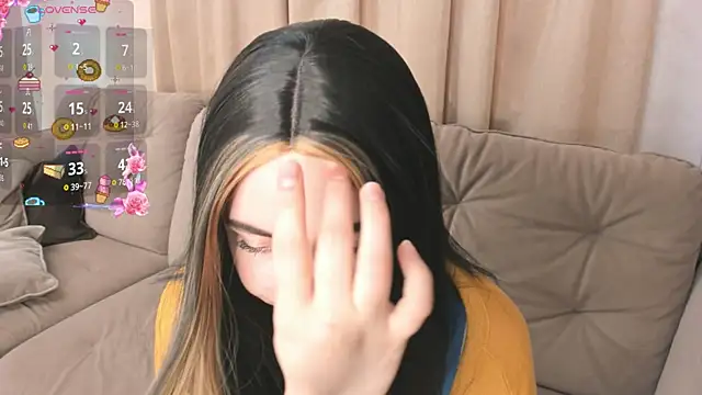 EvaBlimey online show from November 2025 05:23:02 AM