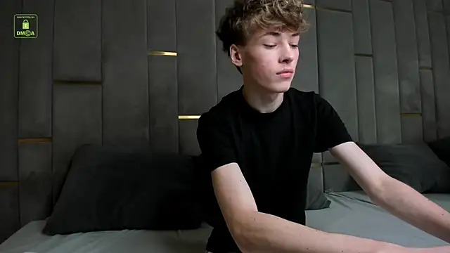 Snapshot of Kevin_Garsia chatting on September 2025 08:35:02 PM Kevin Garsia online show from September 2025 08:35:02 PM