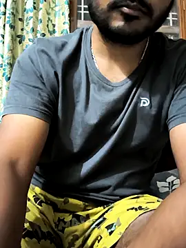 Snapshot of hunk7714 chatting on October 2025 05:25:02 PM hunk7714 online show from October 2025 05:25:02 PM