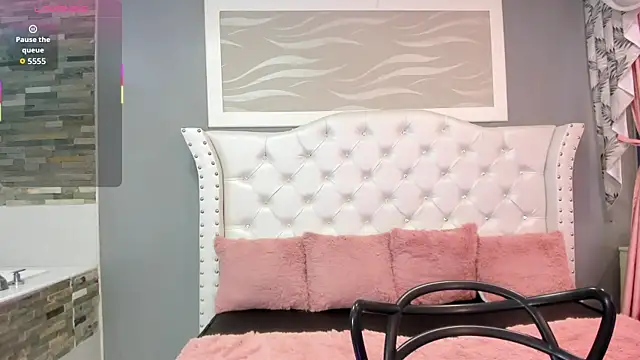 Snapshot of _camila_ortiz chatting on September 2025 08:03:01 PM  camila ortiz online show from September 2025 08:03:01 PM