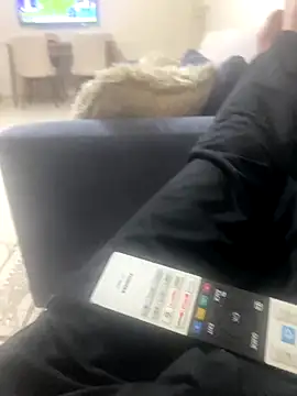 Snapshot of banuemre28 chatting on December 2025 09:31:02 PM banuemre28 online show from December 2025 09:31:02 PM