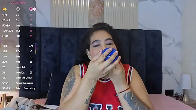 yunkeyc online show from November 2025 02:24:02 AM