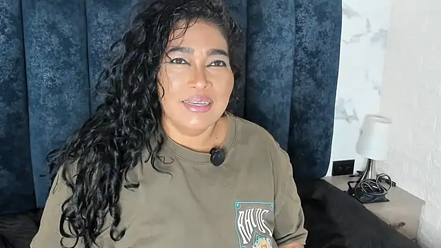 yunkeyc online show from February 2026 03:24:02 AM