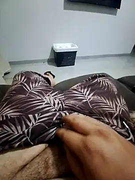 coisasdecasal2727 online show from November 2025 02:47:01 AM