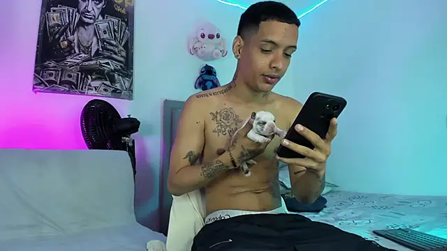 twinkDuohot online show from June 2026 05:50:01 PM