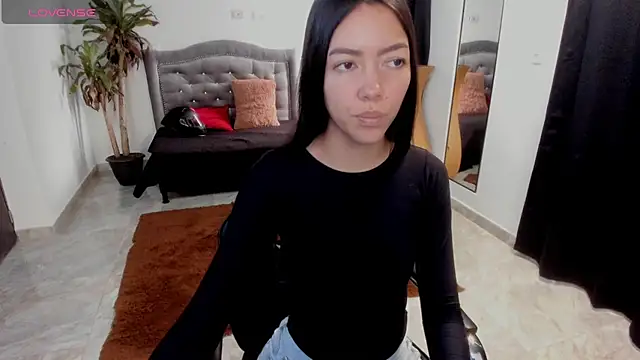 Snapshot of fox_valerie chatting on February 2026 02:59:02 PM fox valerie online show from February 2026 02:59:02 PM