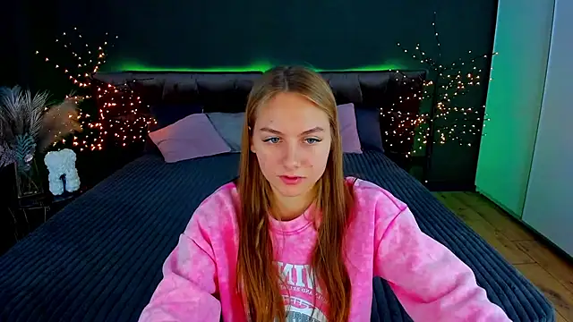 MilaAddams online show from November 2025 06:44:01 AM