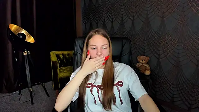 MilaAddams online show from July 2026 06:47:02 AM