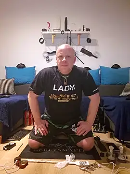 Sklave-Sille online show from February 2026 06:06:01 PM