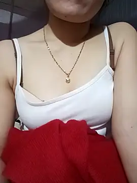 LucyyLy online show from March 2026 10:41:01 AM